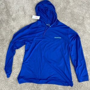NWT Men’s XL Performance Hoodie